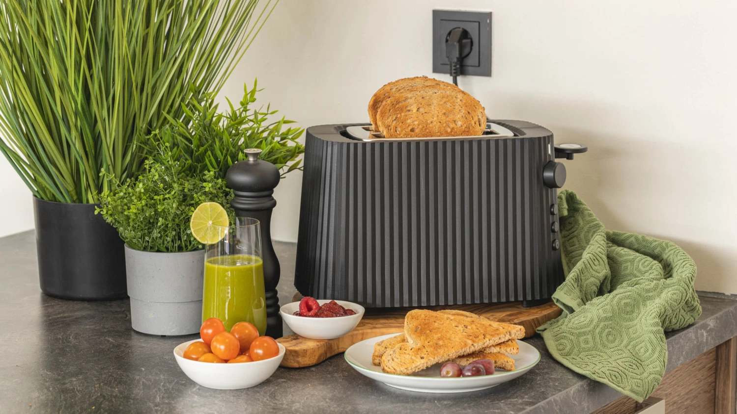 Alessi Broodrooster Plissé - 6 Standen - Zwart - Michele De Lucchi - MDL08 B - Afbeelding 2